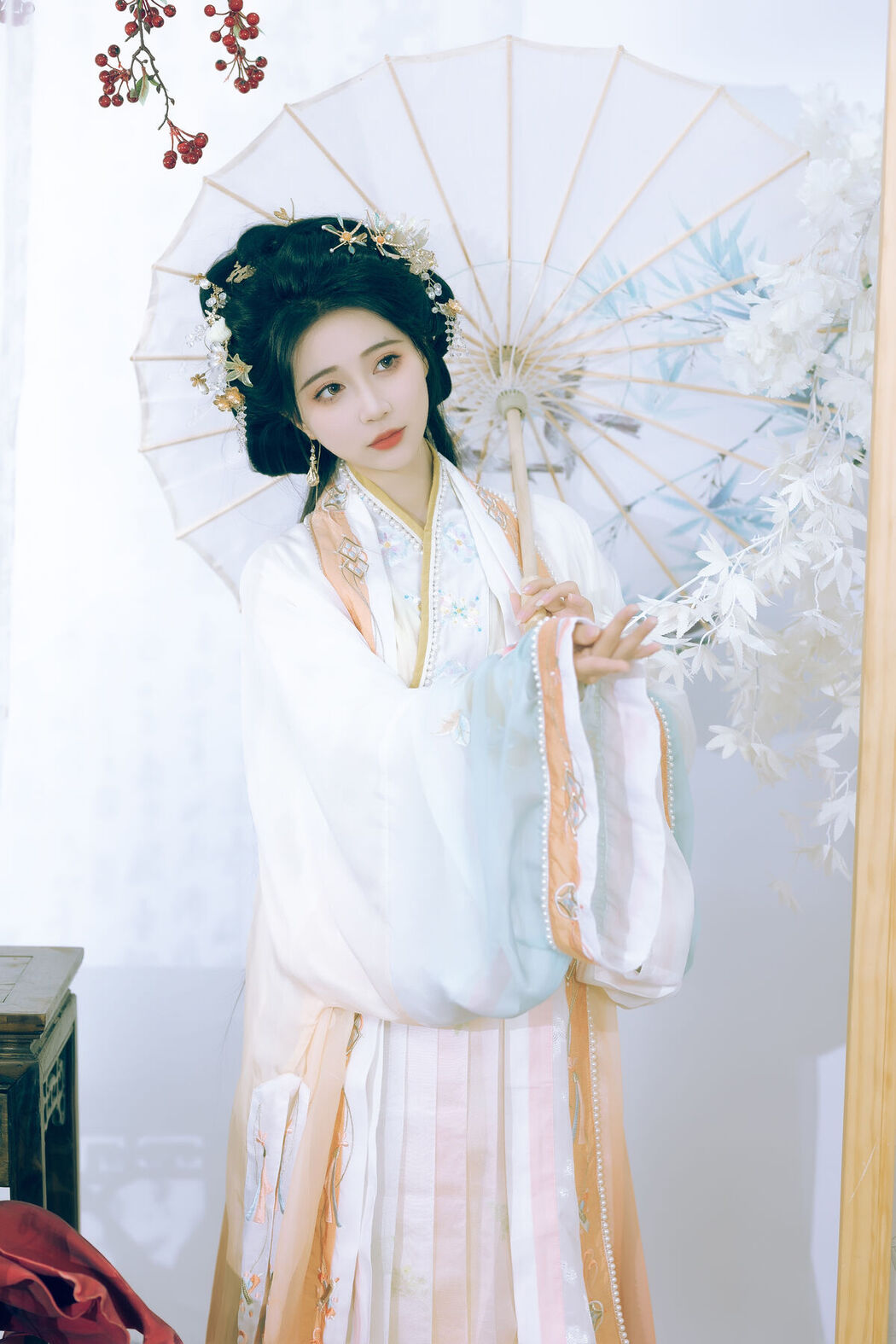 YiTuYu艺图语 Vol.6689 Qi Luo Sheng De Xiao Su Su
