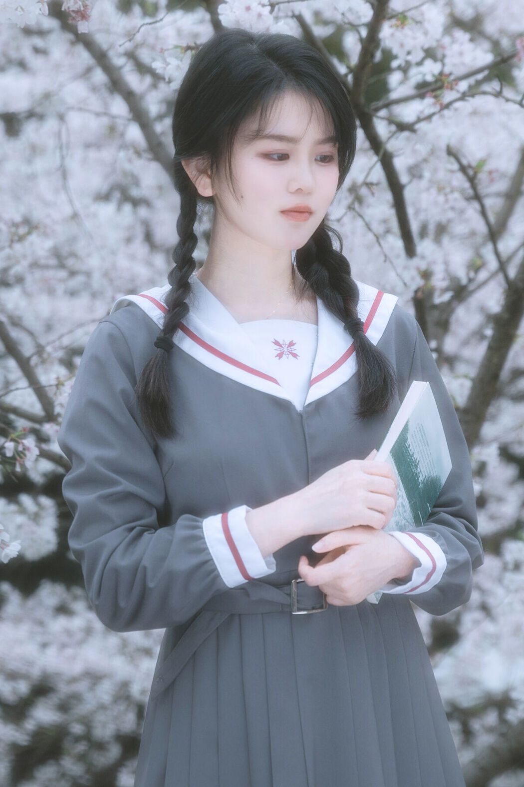 YiTuYu艺图语 Vol.6717 Niu Nai Cover Photo