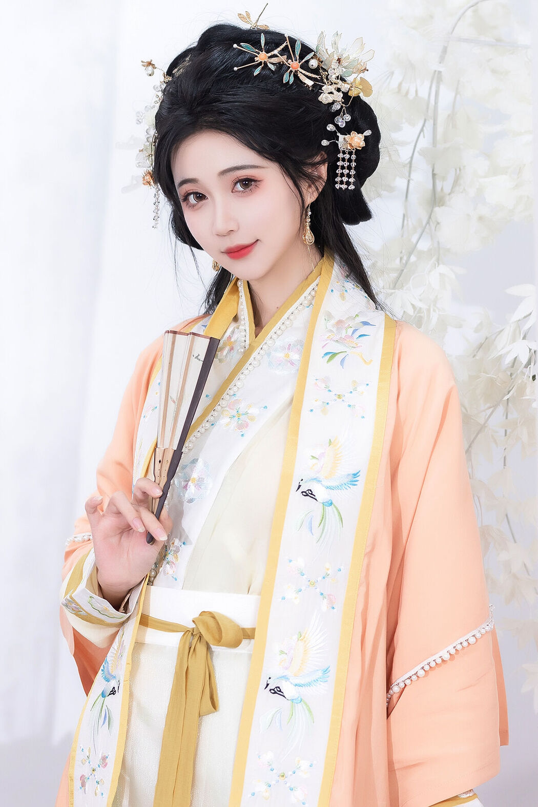 YiTuYu艺图语 Vol.6675 Qi Luo Sheng De Xiao Su Su Cover Photo
