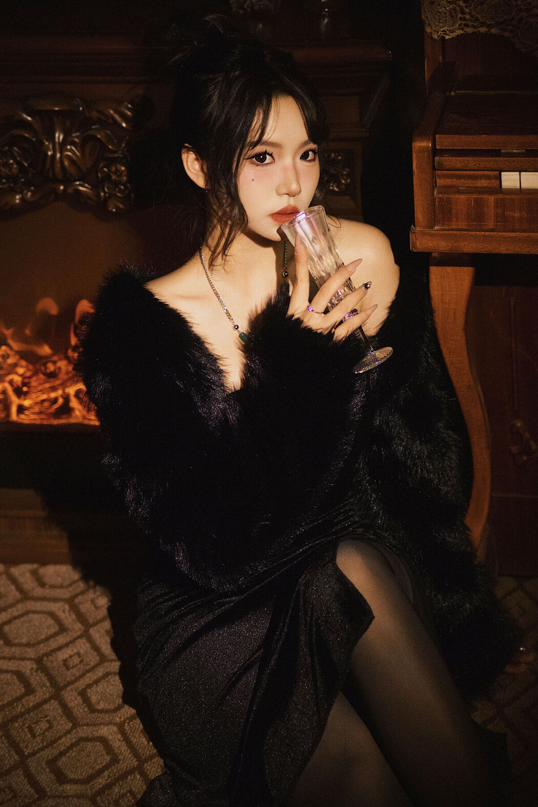 YiTuYu艺图语 Vol.6685 Huan Huan Cover Photo