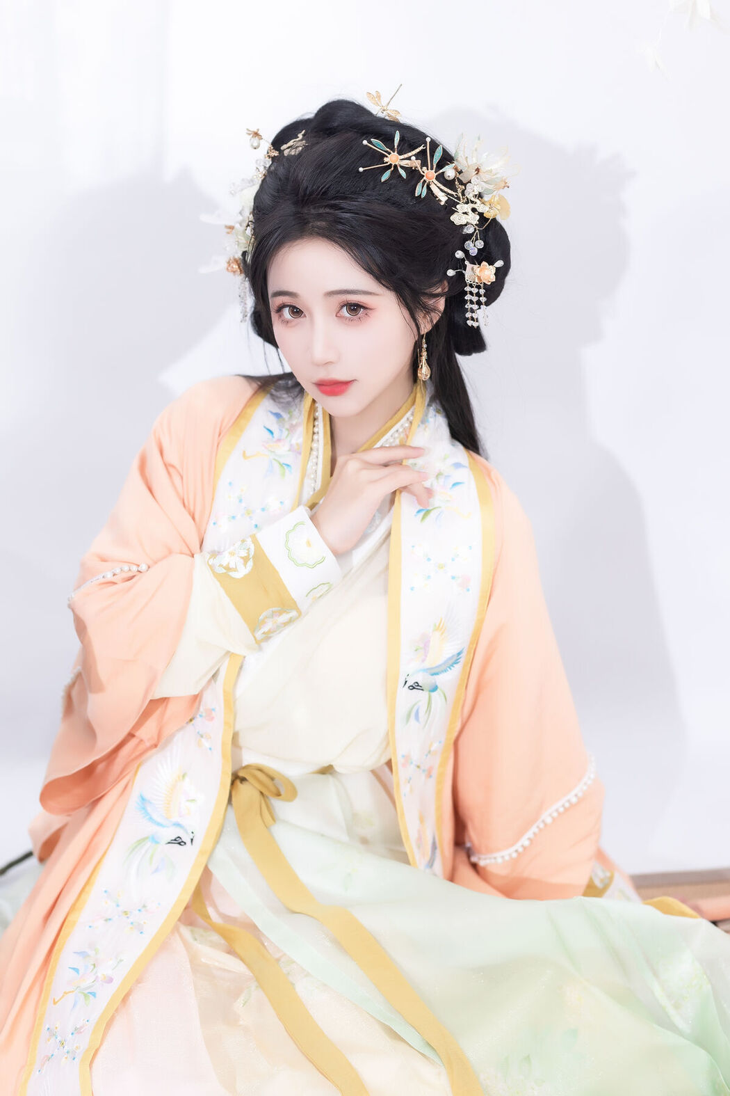 YiTuYu艺图语 Vol.6675 Qi Luo Sheng De Xiao Su Su