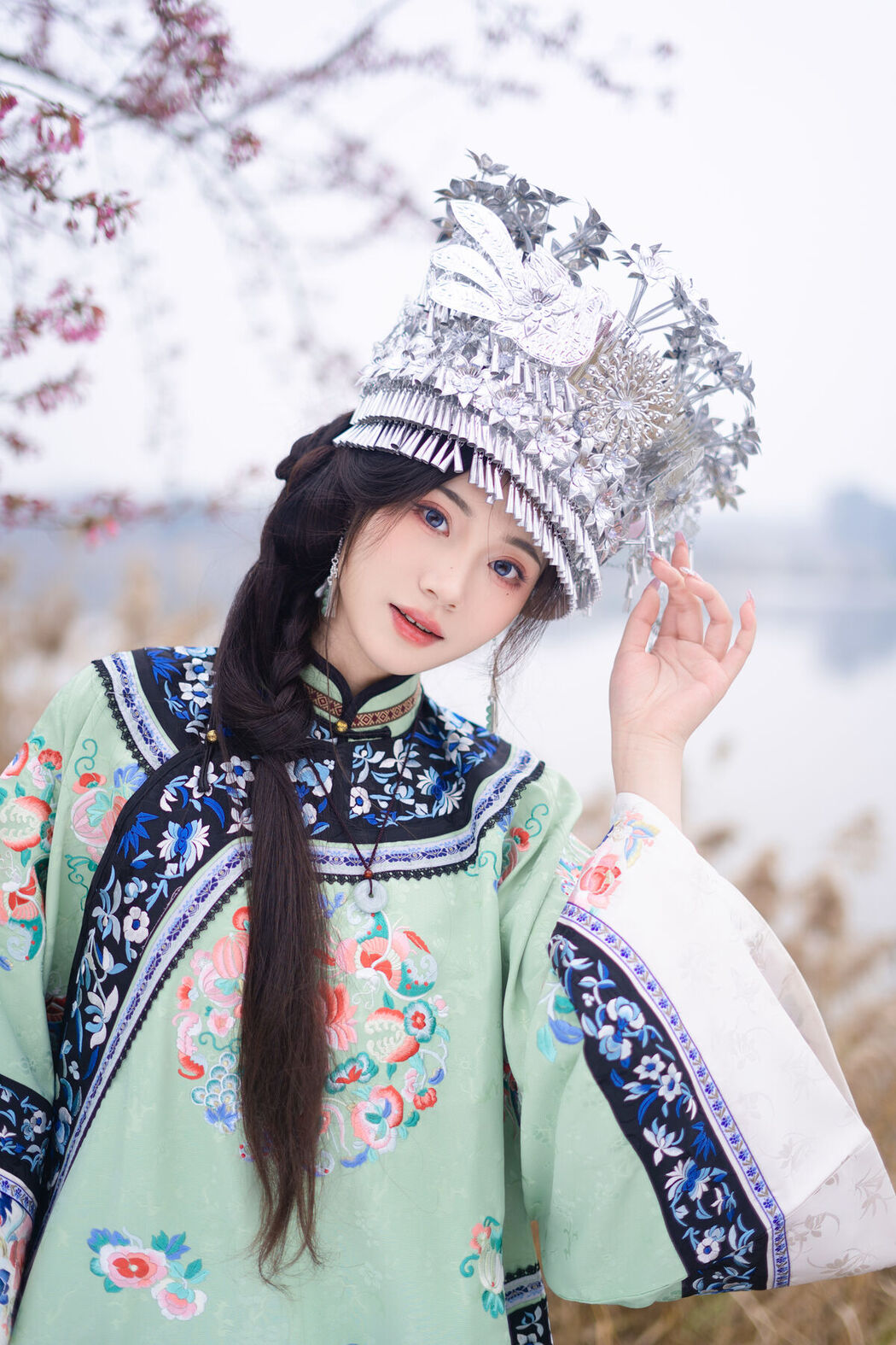 YiTuYu艺图语 Vol.6686 Yan Zi Shi Dong Dong Ya