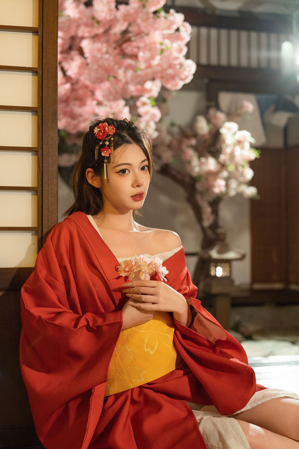 YiTuYu艺图语 Vol.6709 Shuang Er