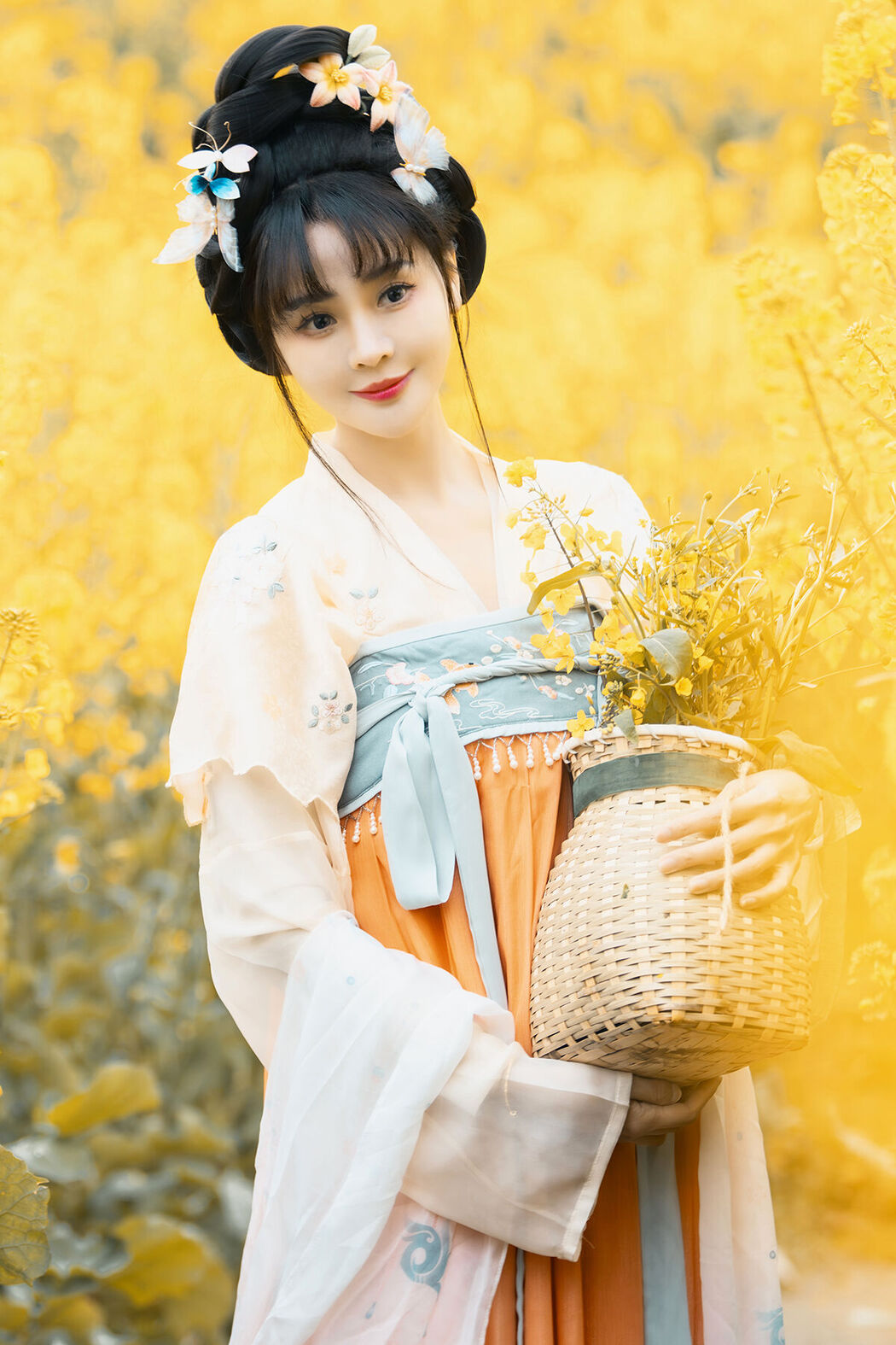 YiTuYu艺图语 Vol.6666 Miao Su Su Cover Photo