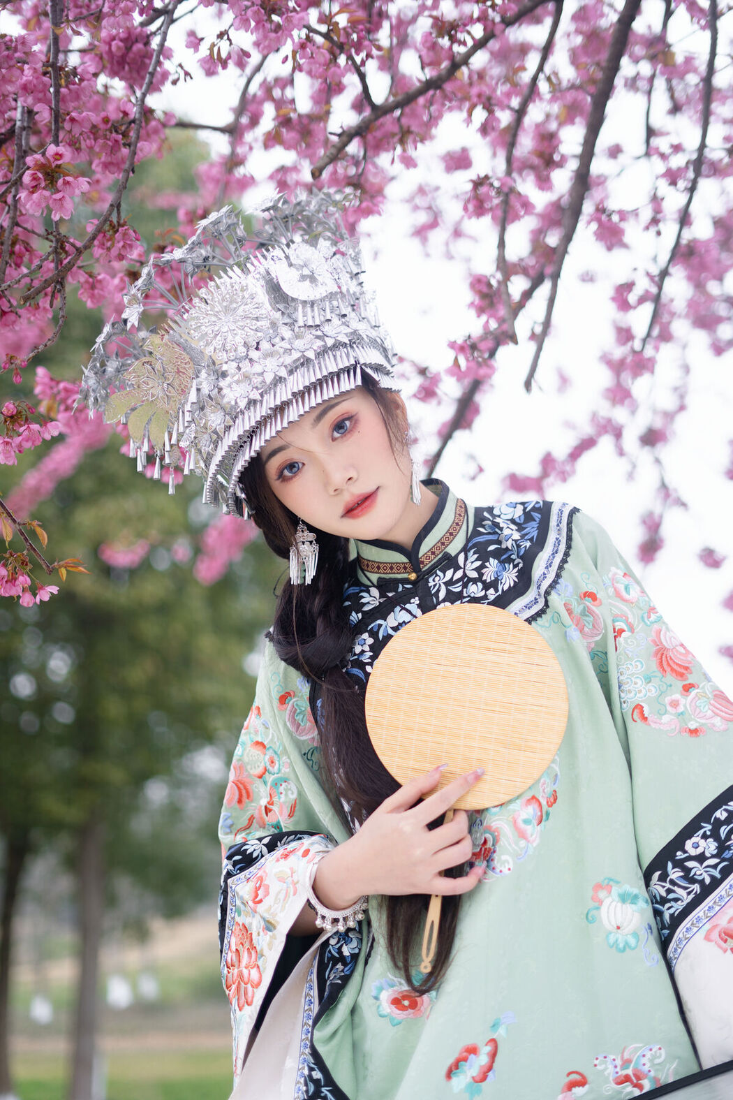 YiTuYu艺图语 Vol.6686 Yan Zi Shi Dong Dong Ya