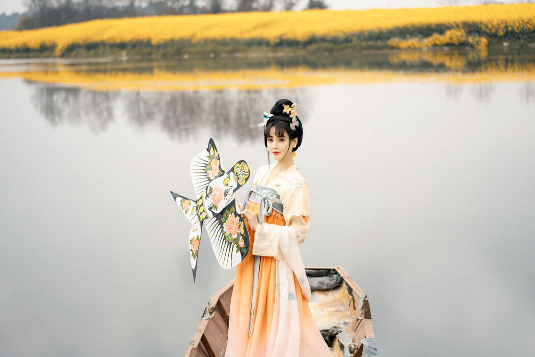 YiTuYu艺图语 Vol.6666 Miao Su Su