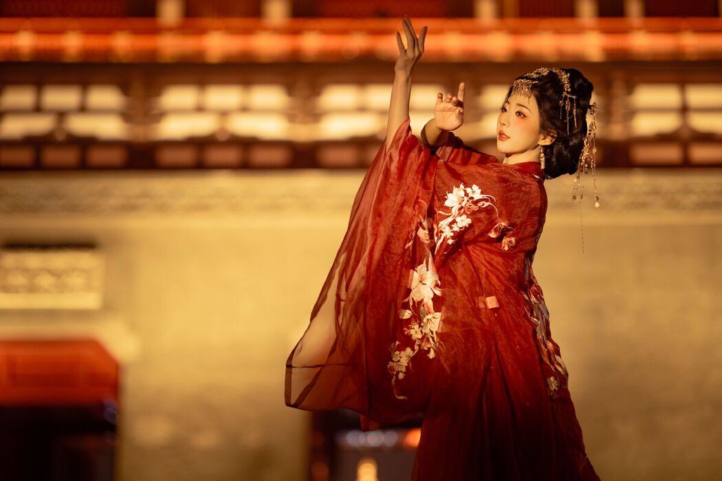 YiTuYu艺图语 Vol.6712 Shi Zhen De Nan Yuan