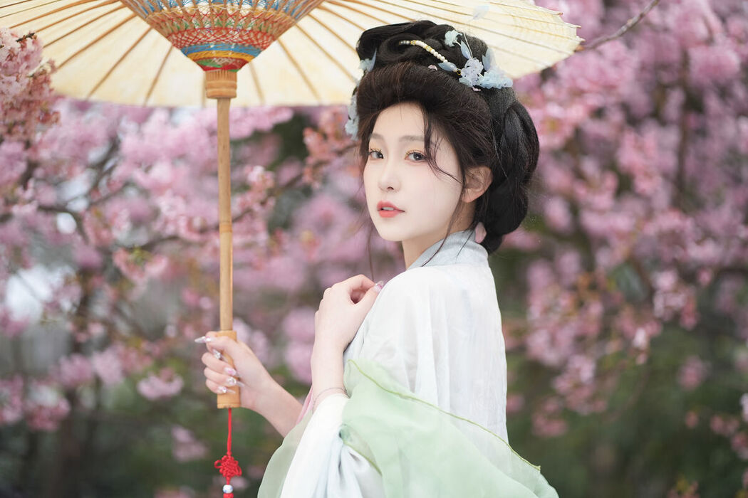 YiTuYu艺图语 Vol.6715 Shu Qian Yi