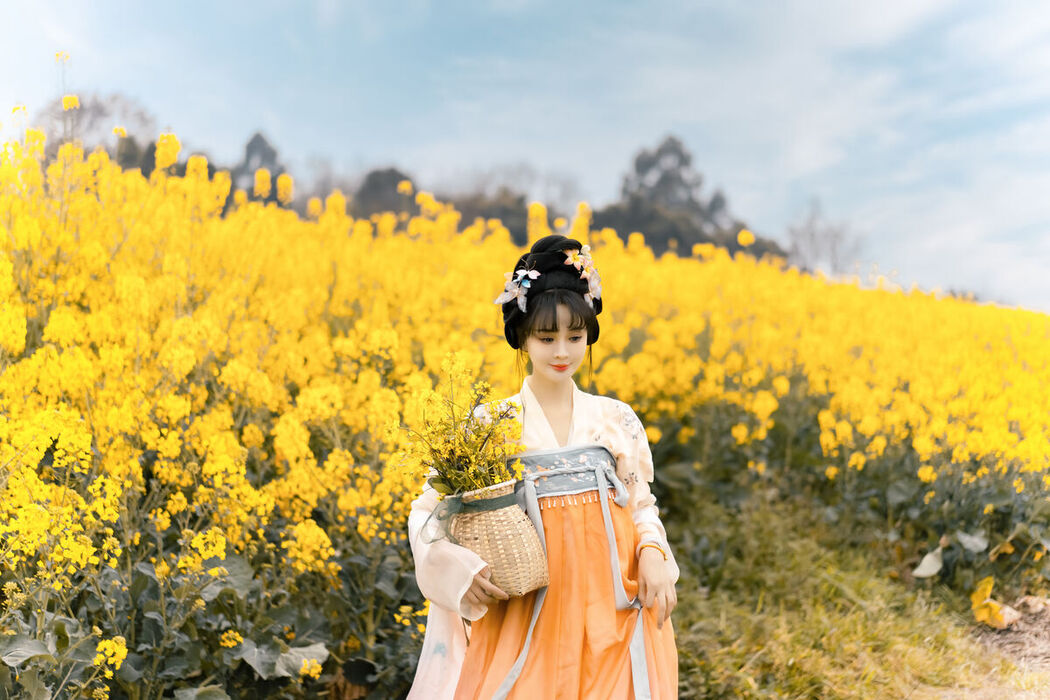 YiTuYu艺图语 Vol.6666 Miao Su Su