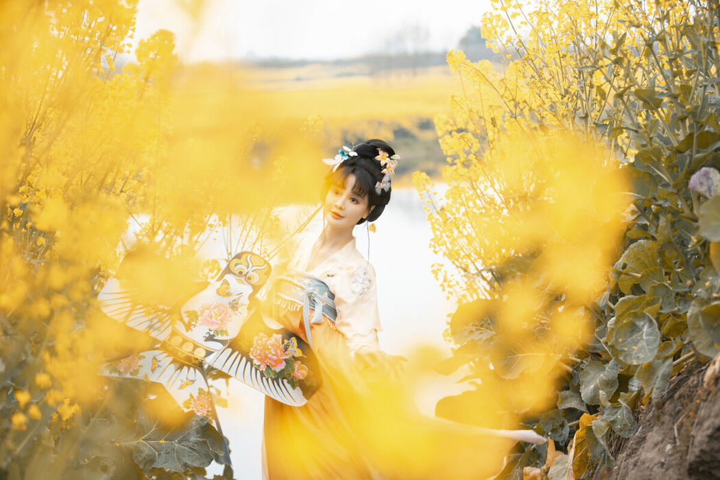 YiTuYu艺图语 Vol.6666 Miao Su Su