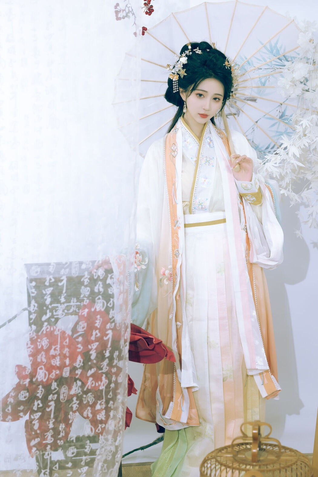 YiTuYu艺图语 Vol.6689 Qi Luo Sheng De Xiao Su Su