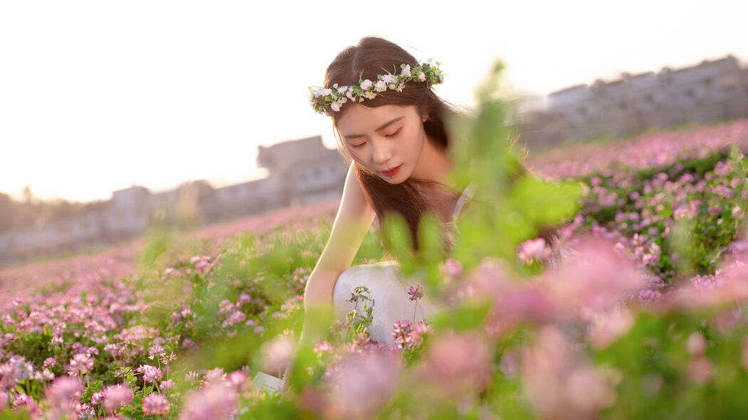 YiTuYu艺图语 Vol.6764 Yu Qi