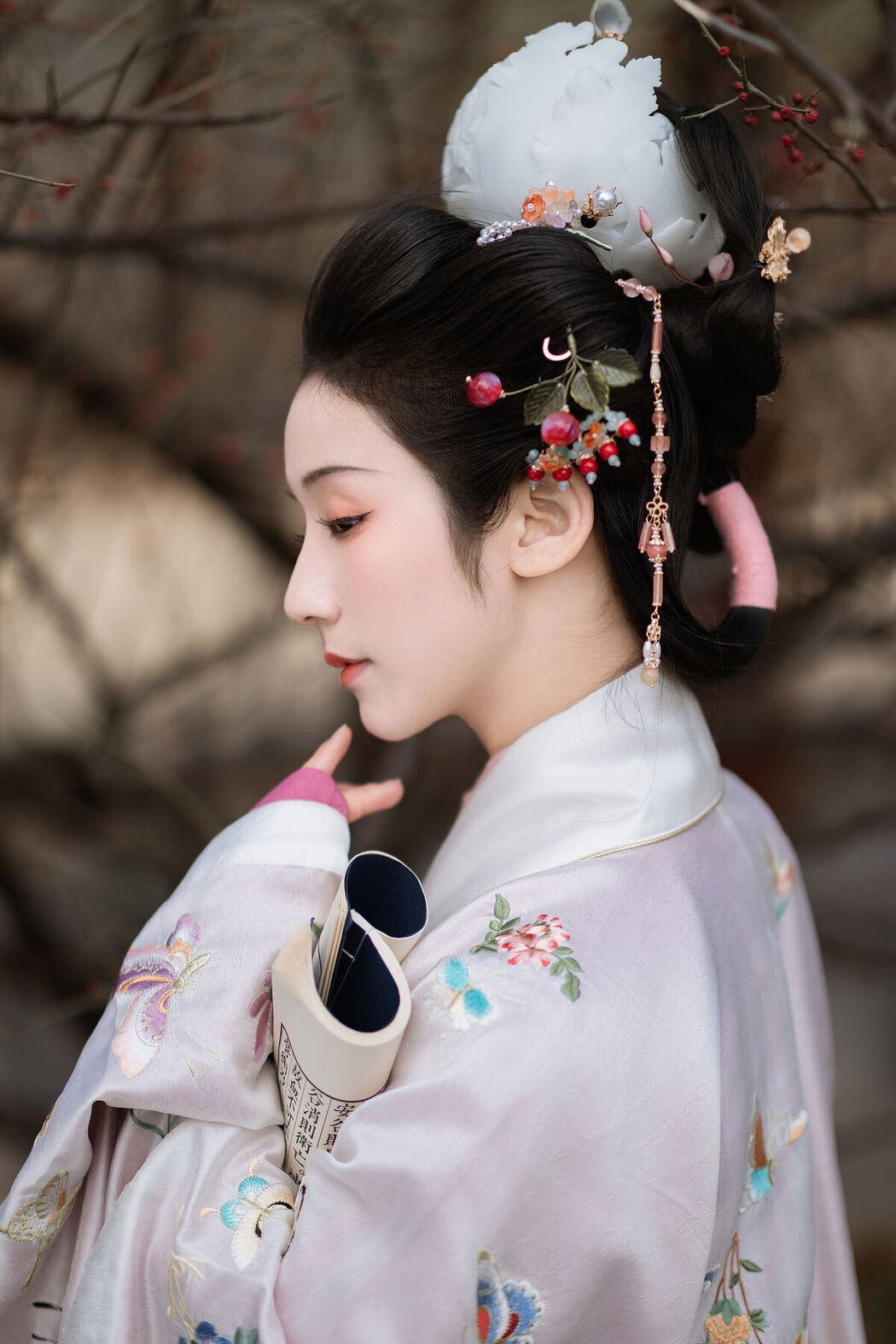 YiTuYu艺图语 Vol.6730 Zhi Yu Qian Deng