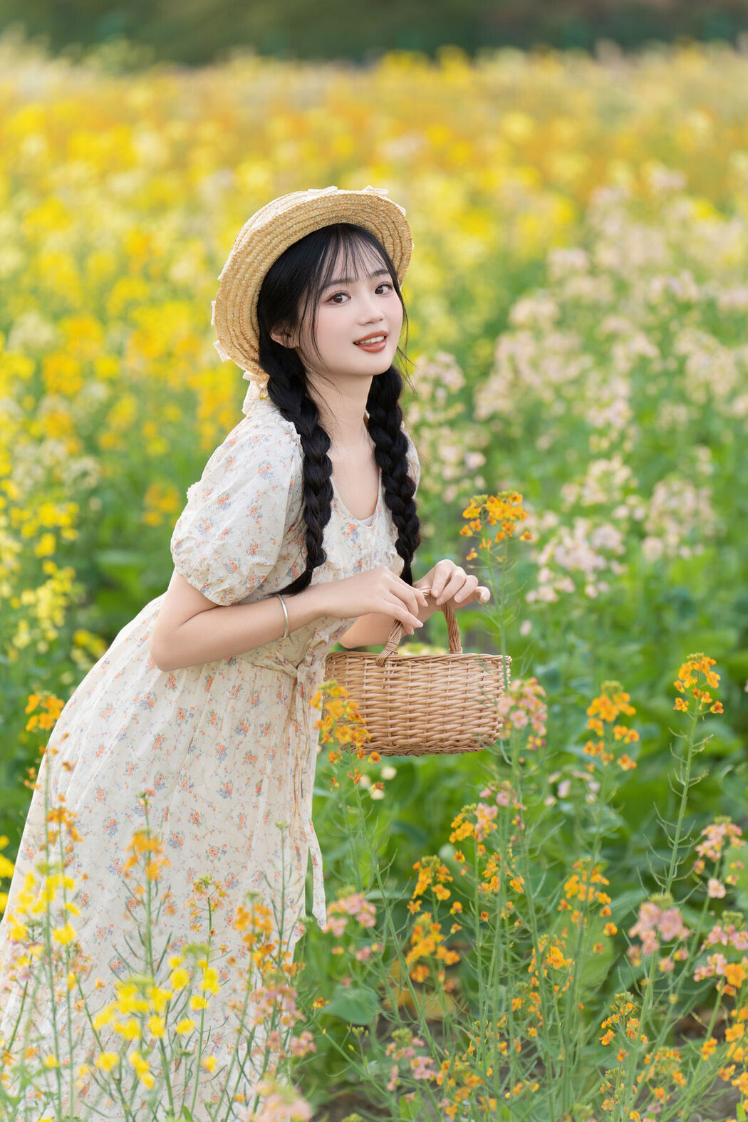 YiTuYu艺图语 Vol.6726 Xiao Ou O