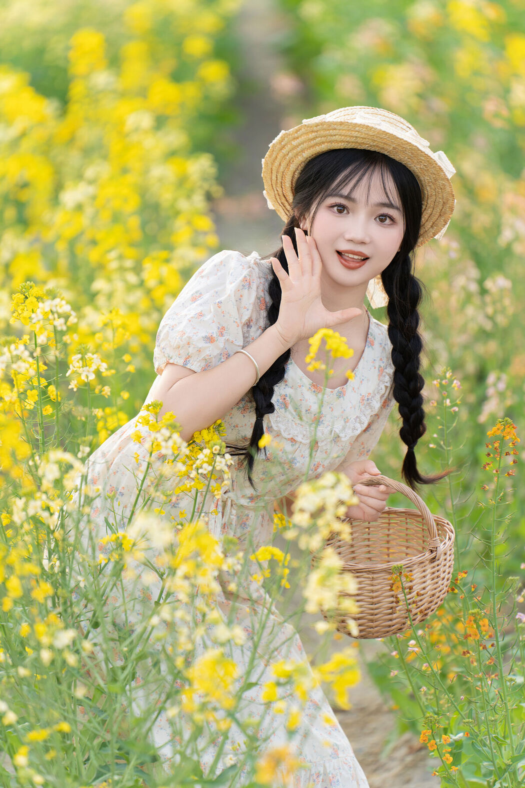 YiTuYu艺图语 Vol.6726 Xiao Ou O