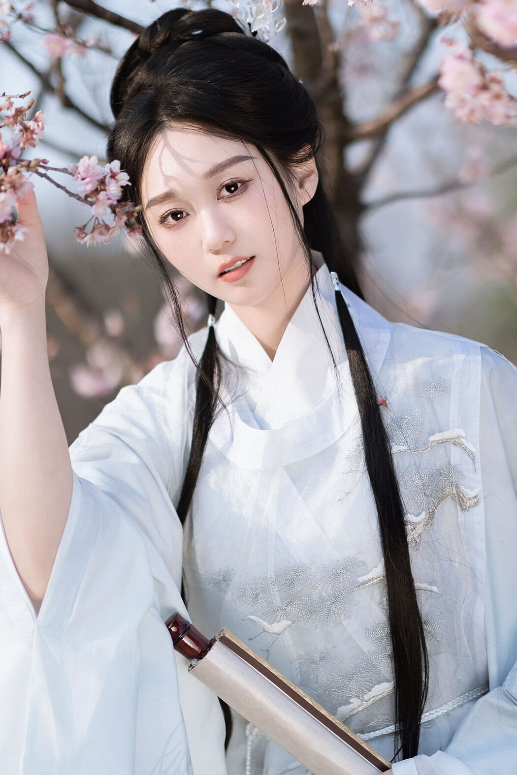 YiTuYu艺图语 Vol.6760 Zheng Yu Xi Cover Photo