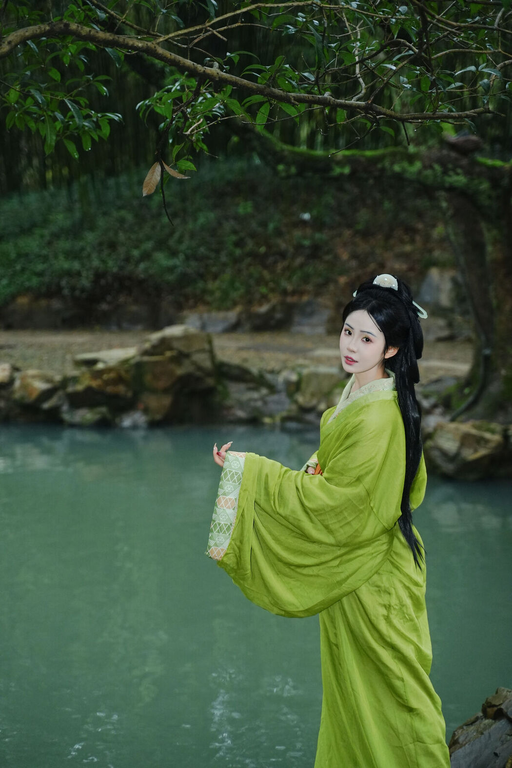 YiTuYu艺图语 Vol.6727 Shi Yue Bai Ya