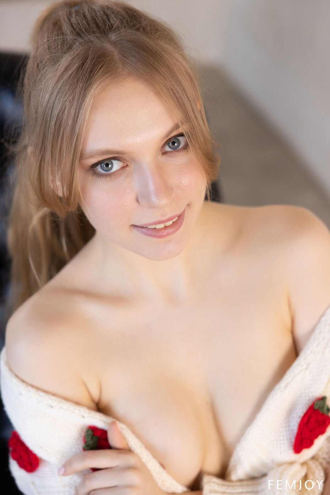 FemJoy Sonya Elf – Berries (88P)