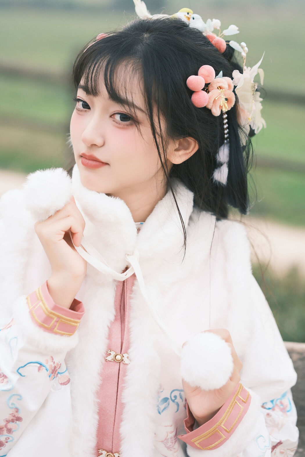 YiTuYu艺图语 Vol.6758 Er Liang Feng Yue