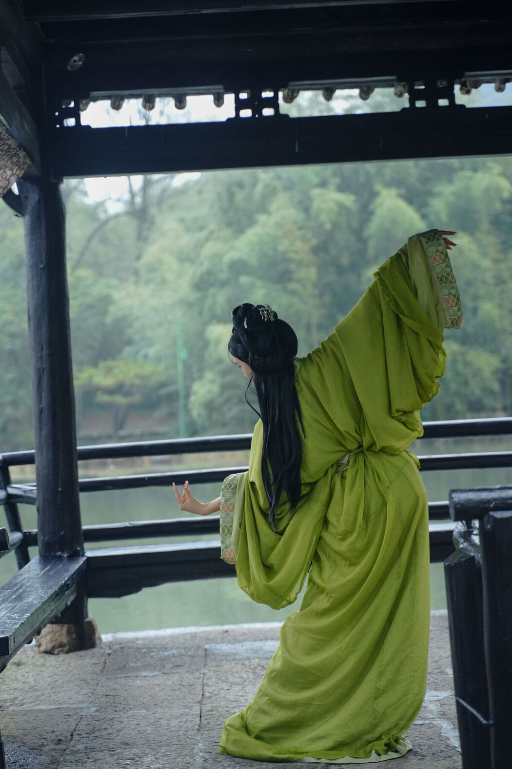 YiTuYu艺图语 Vol.6727 Shi Yue Bai Ya