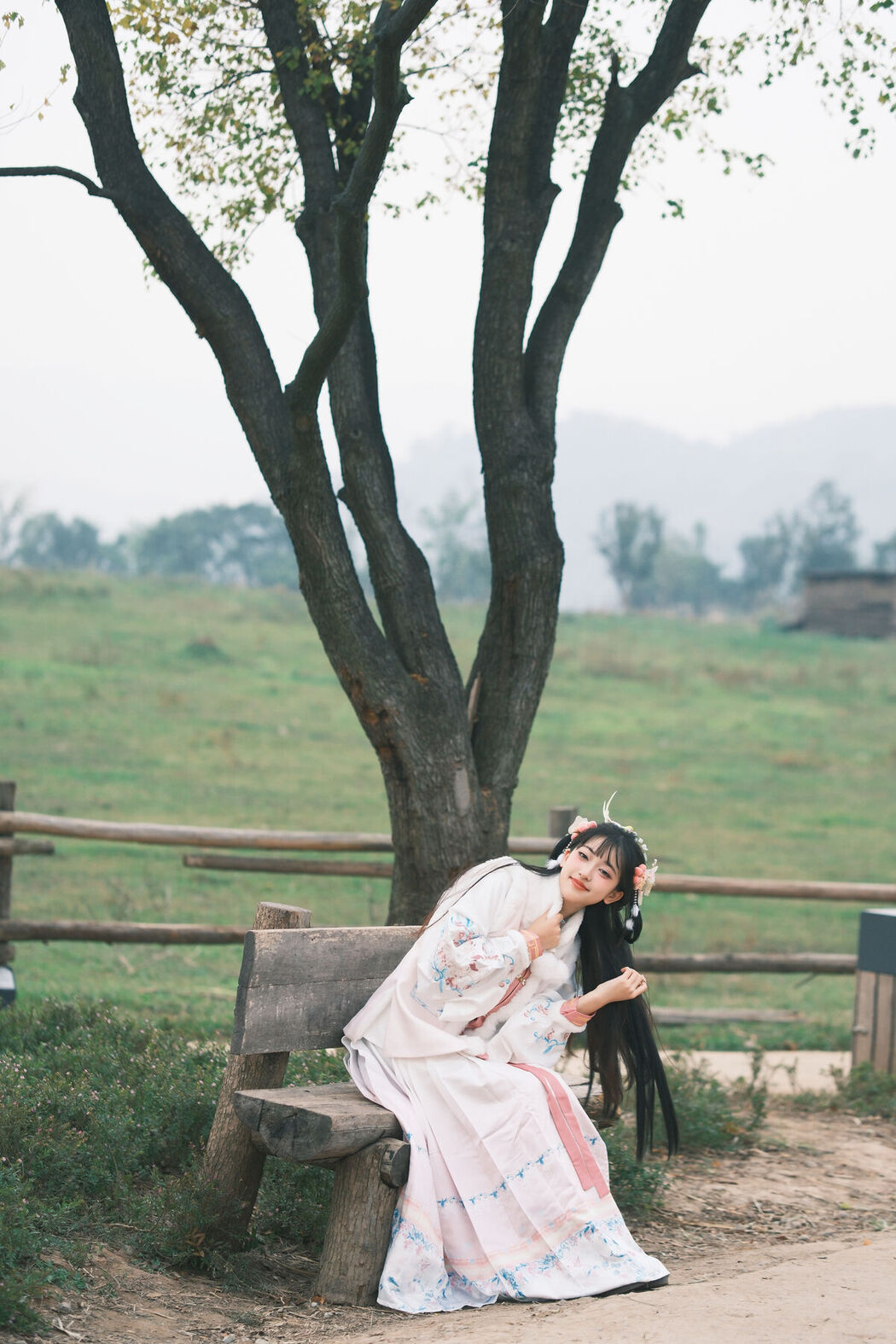 YiTuYu艺图语 Vol.6758 Er Liang Feng Yue