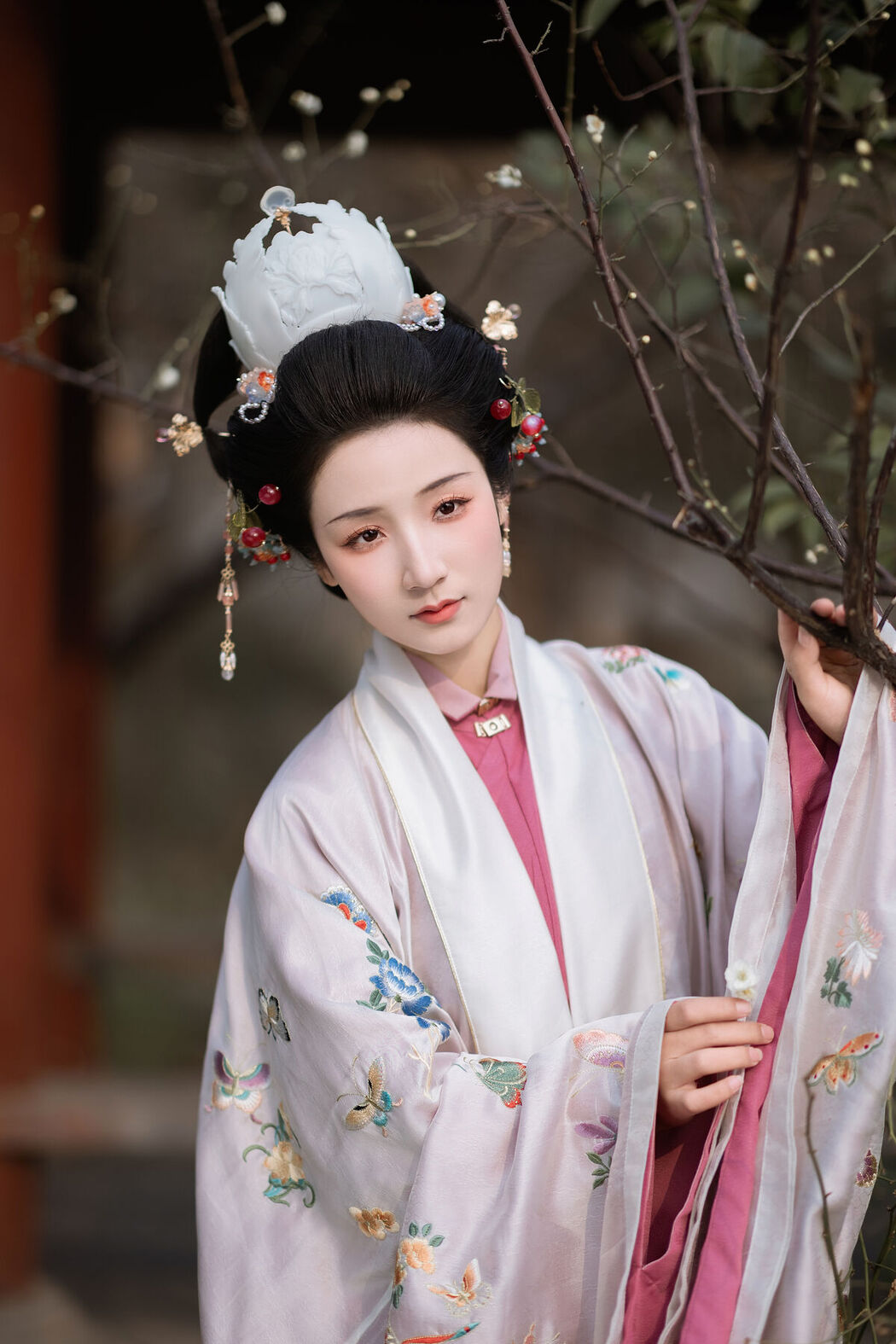 YiTuYu艺图语 Vol.6730 Zhi Yu Qian Deng