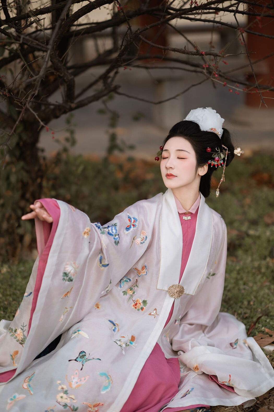 YiTuYu艺图语 Vol.6730 Zhi Yu Qian Deng