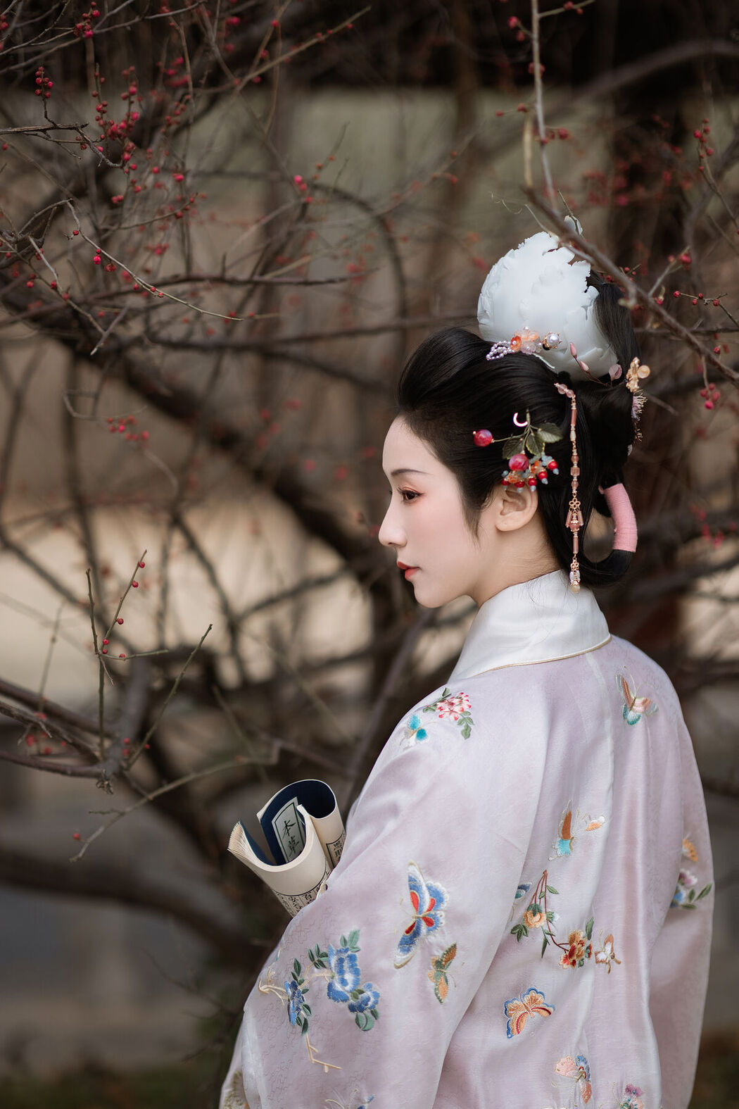 YiTuYu艺图语 Vol.6730 Zhi Yu Qian Deng