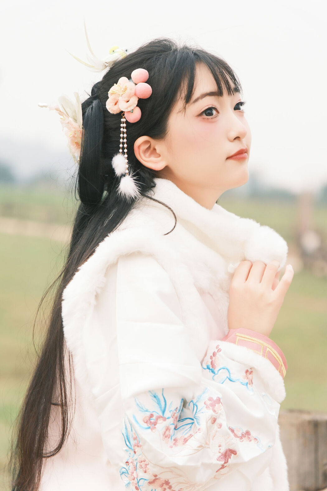 YiTuYu艺图语 Vol.6758 Er Liang Feng Yue