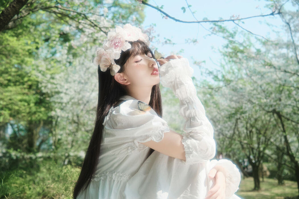 YiTuYu艺图语 Vol.6766 Shi Yi