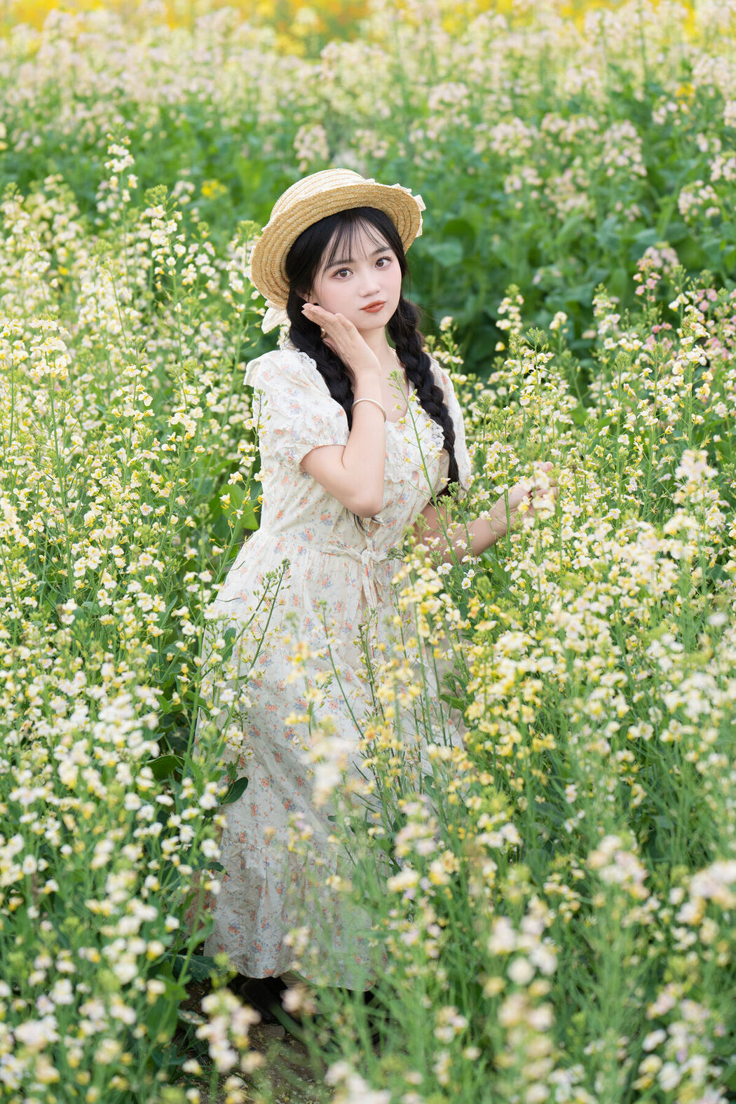 YiTuYu艺图语 Vol.6726 Xiao Ou O