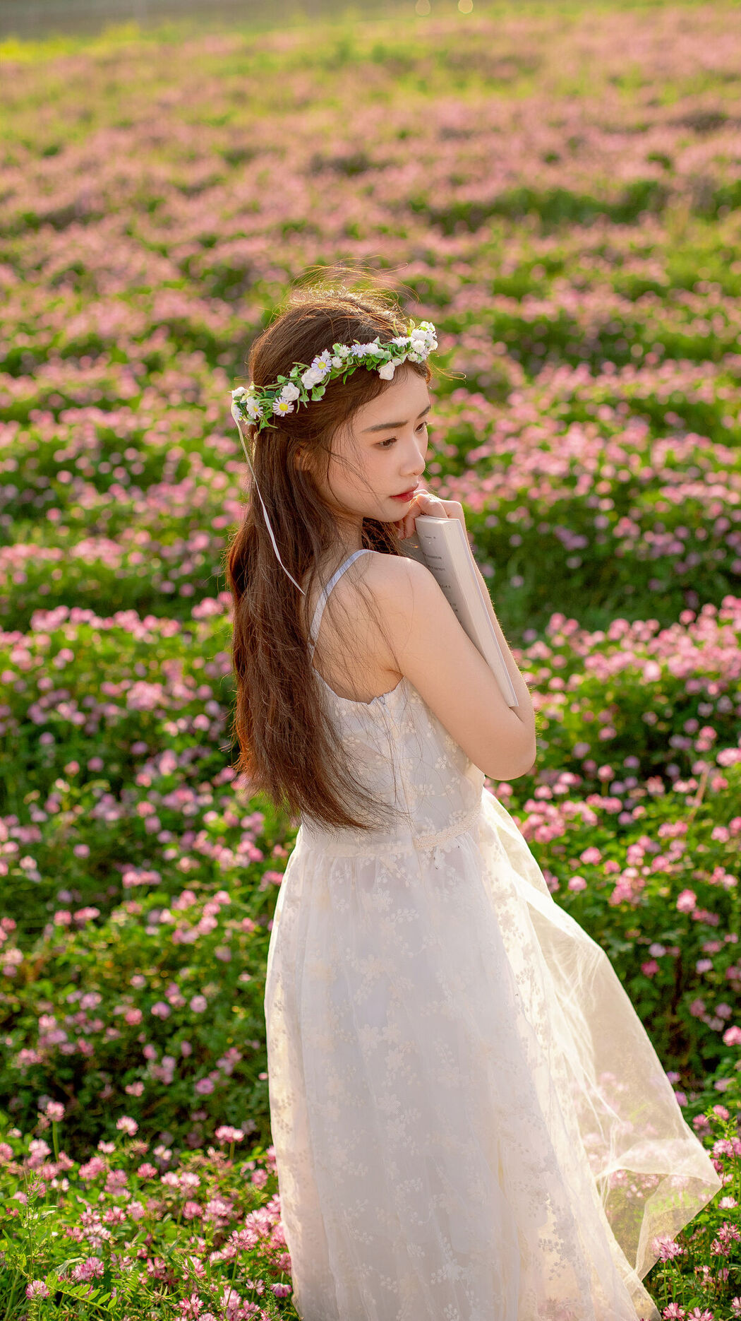 YiTuYu艺图语 Vol.6764 Yu Qi