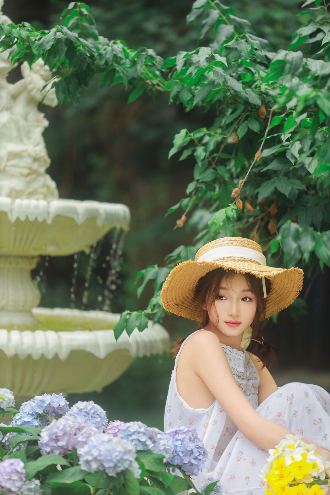 YiTuYu艺图语 Vol.6751 Yu Er