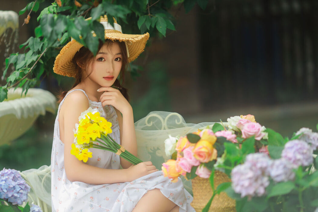 YiTuYu艺图语 Vol.6751 Yu Er