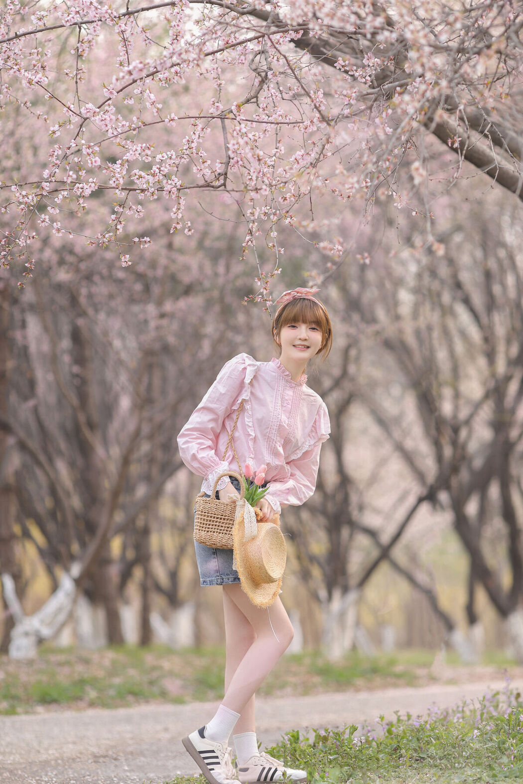 YiTuYu艺图语 Vol.6757 Jin Di Vivian