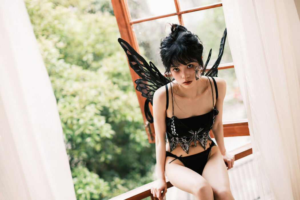 YiTuYu艺图语 Vol.6746 Xiao Song Ma Nai