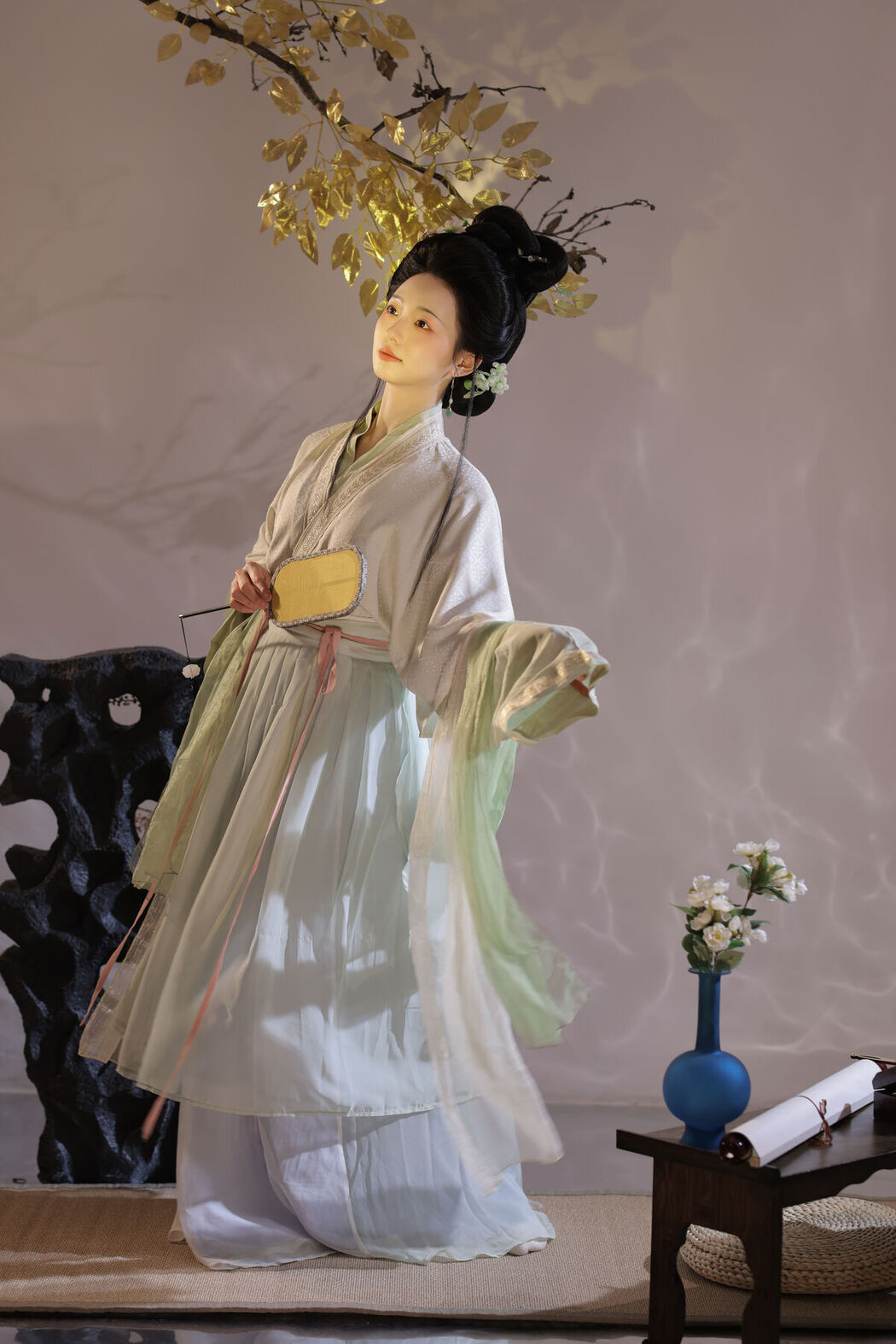 YiTuYu艺图语 Vol.6733 Xiao Yang Ai Gan Fan