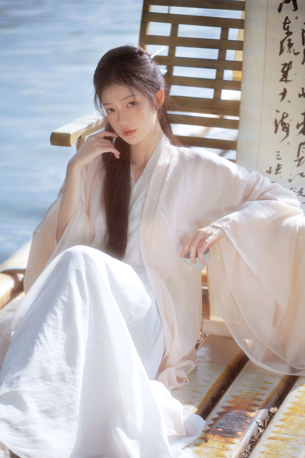 YiTuYu艺图语 Vol.6754 Xiao Dai Tong Xue