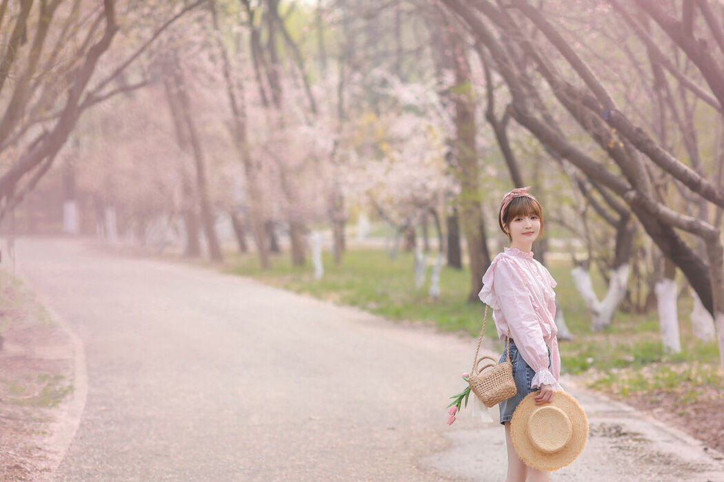 YiTuYu艺图语 Vol.6757 Jin Di Vivian