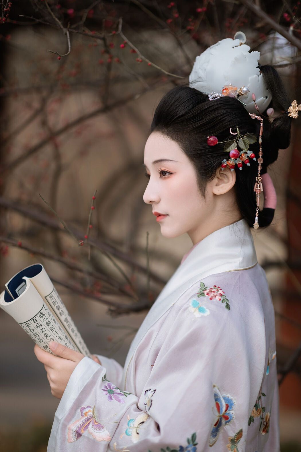 YiTuYu艺图语 Vol.6730 Zhi Yu Qian Deng