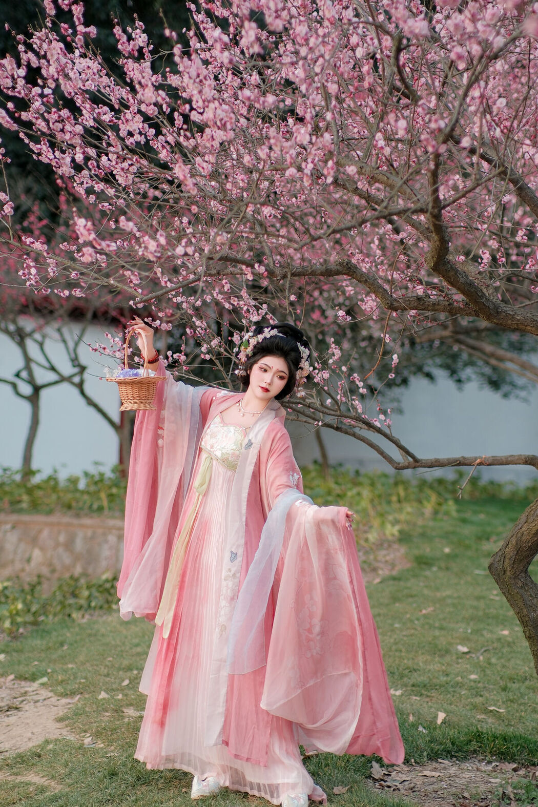 YiTuYu艺图语 Vol.6819 Kailin Jiang