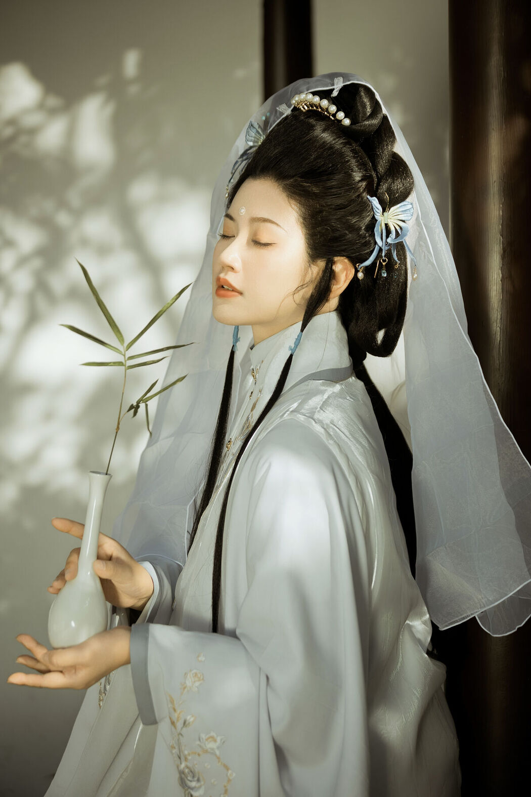 YiTuYu艺图语 Vol.6914 Tang Yi