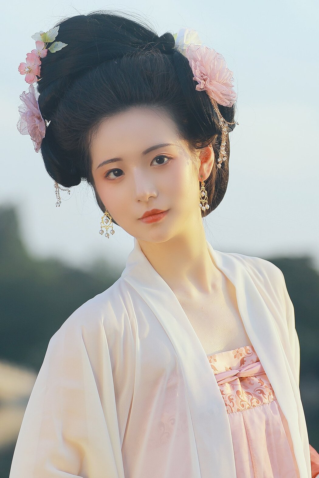 YiTuYu艺图语 Vol.6853 Ruan Yu Cover Photo