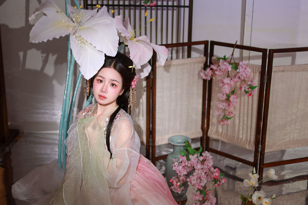 YiTuYu艺图语 Vol.6862 Xiao Du Tong Xue