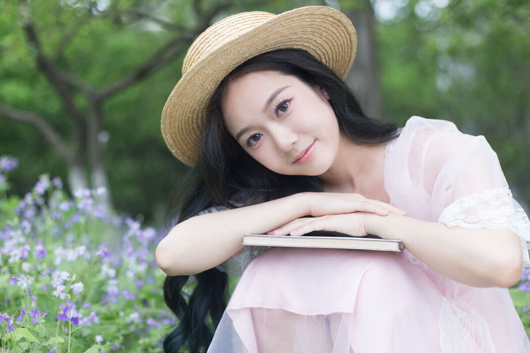 YiTuYu艺图语 Vol.6869 Ge Man Ni Nini
