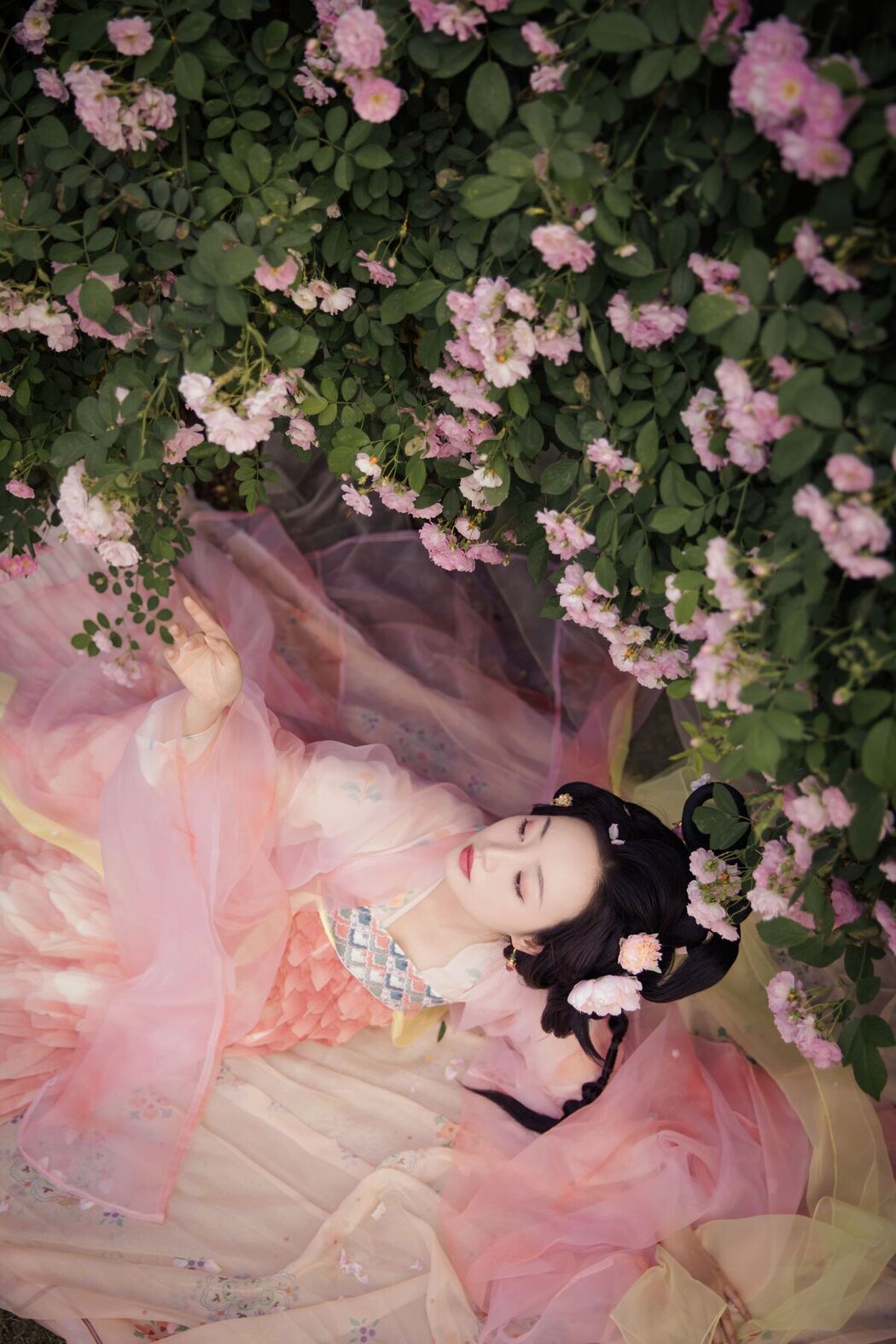 YiTuYu艺图语 Vol.6838 Ling Zi Xi