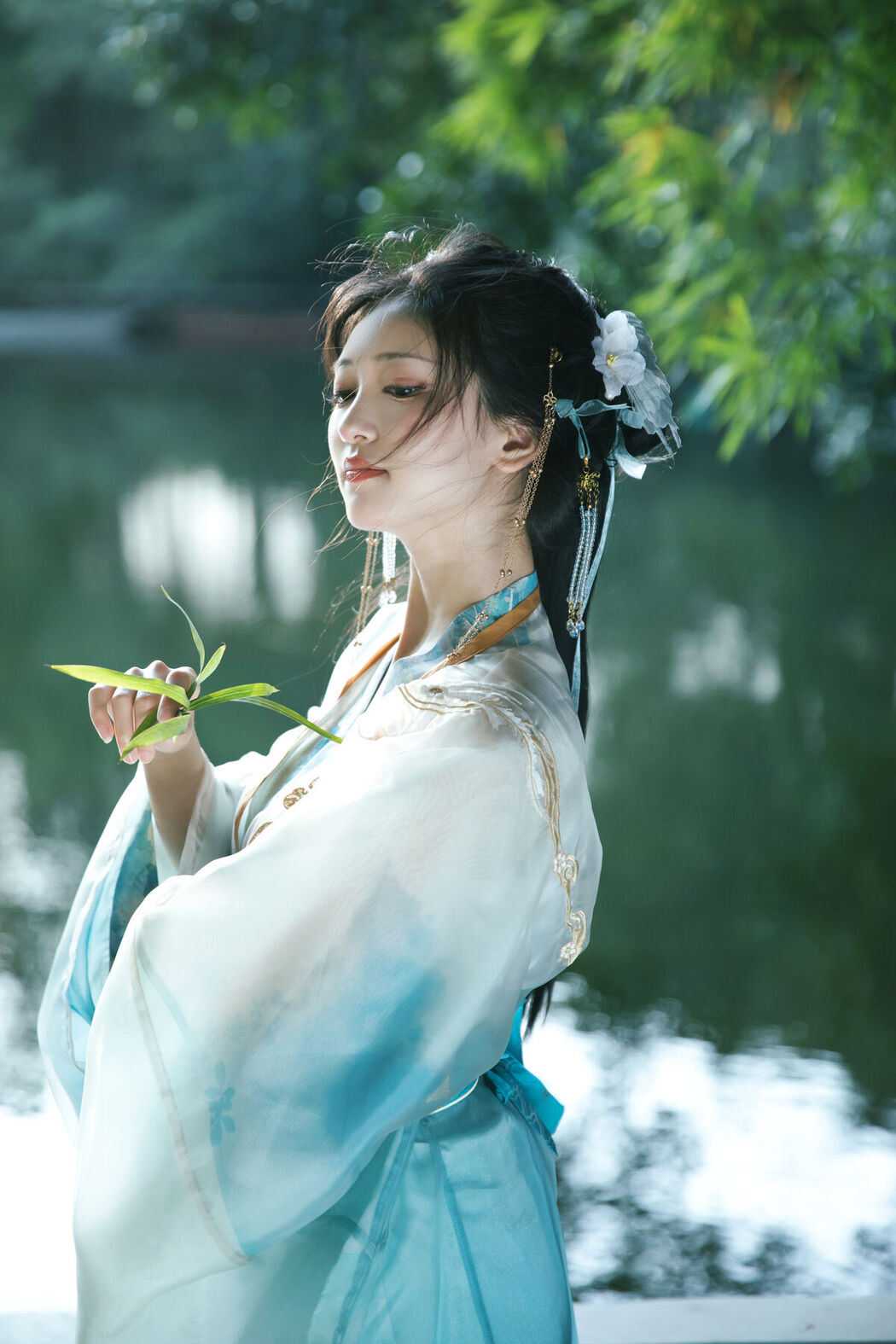 YiTuYu艺图语 Vol.6856 Er Liang Feng Yue