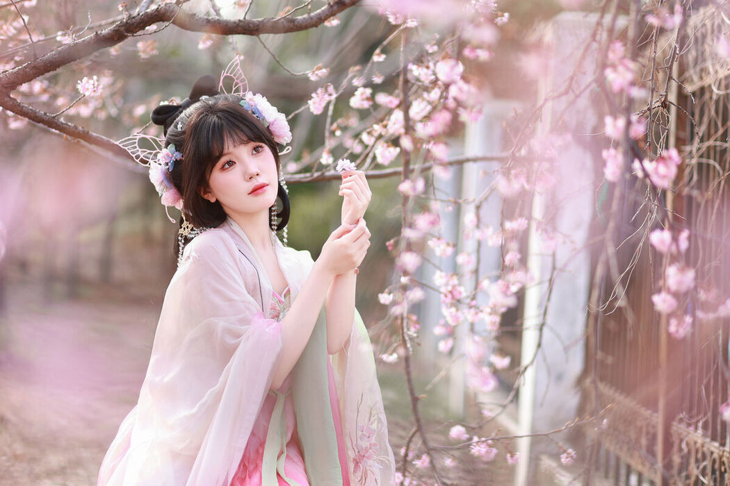 YiTuYu艺图语 Vol.6787 Cao Mei Xi Mi Lu