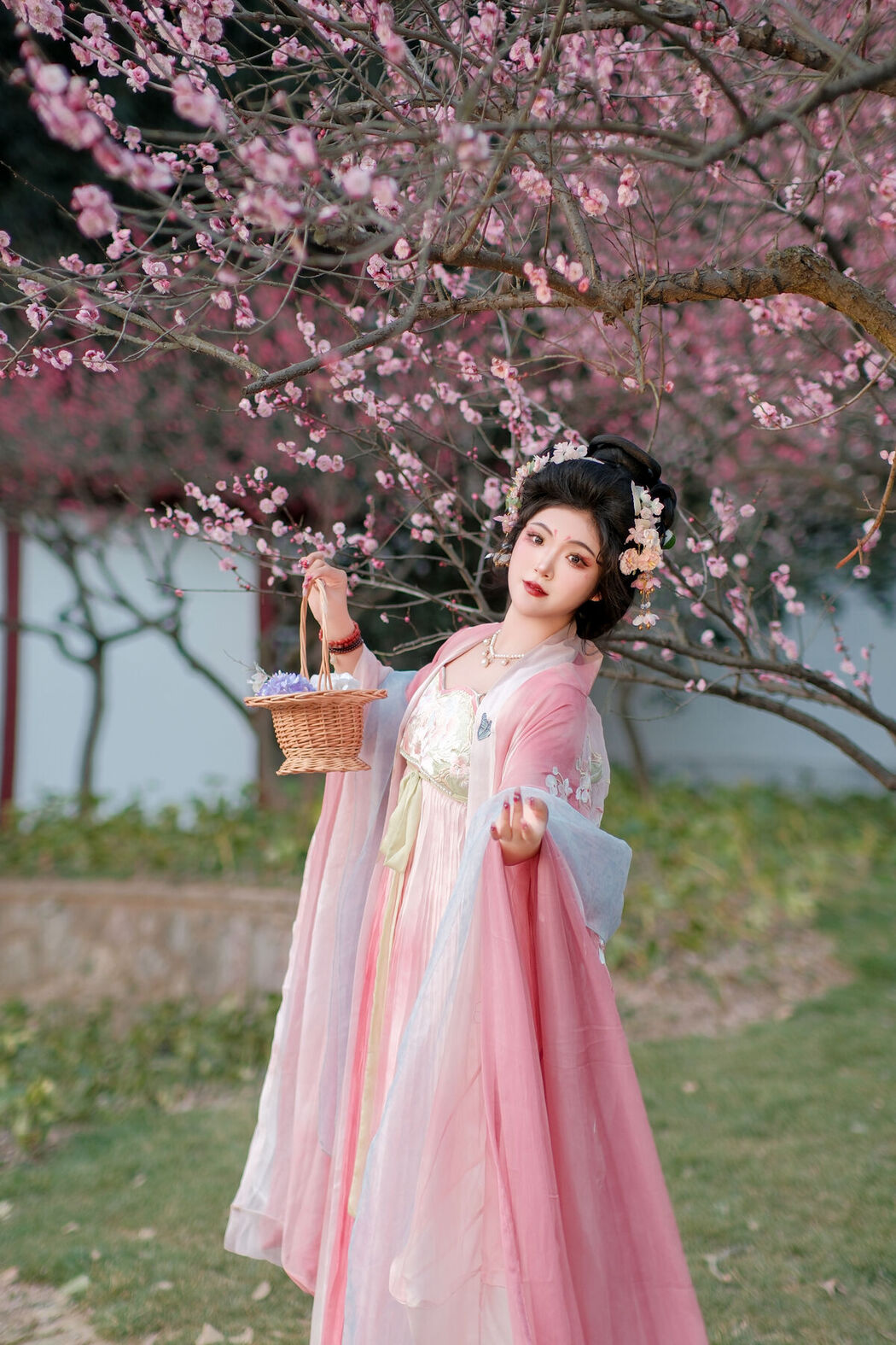 YiTuYu艺图语 Vol.6819 Kailin Jiang