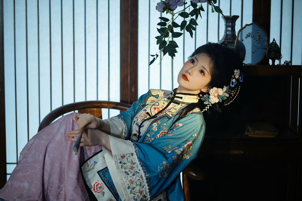 YiTuYu艺图语 Vol.6921 Tu Ya